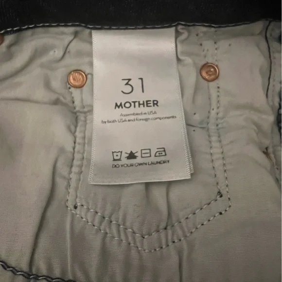 MOTHER High Waisted Looker Ankle Fray Jeans - Picture 10 of 11